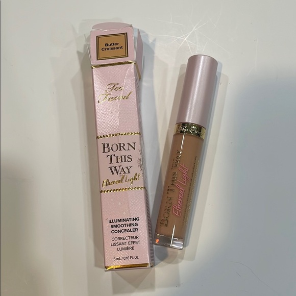Too Faced Cream Concealer Full Coverage Makeup - Picture 1 of 5
